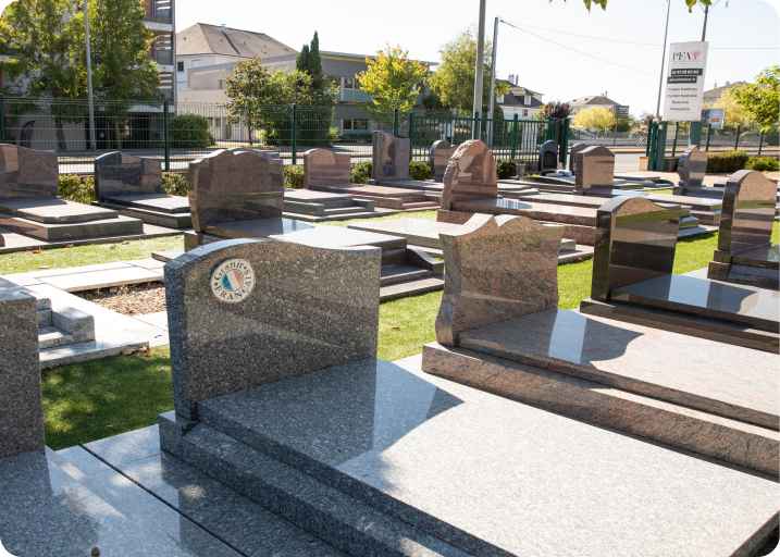 Un grand choix de monuments funéraires personnalisables