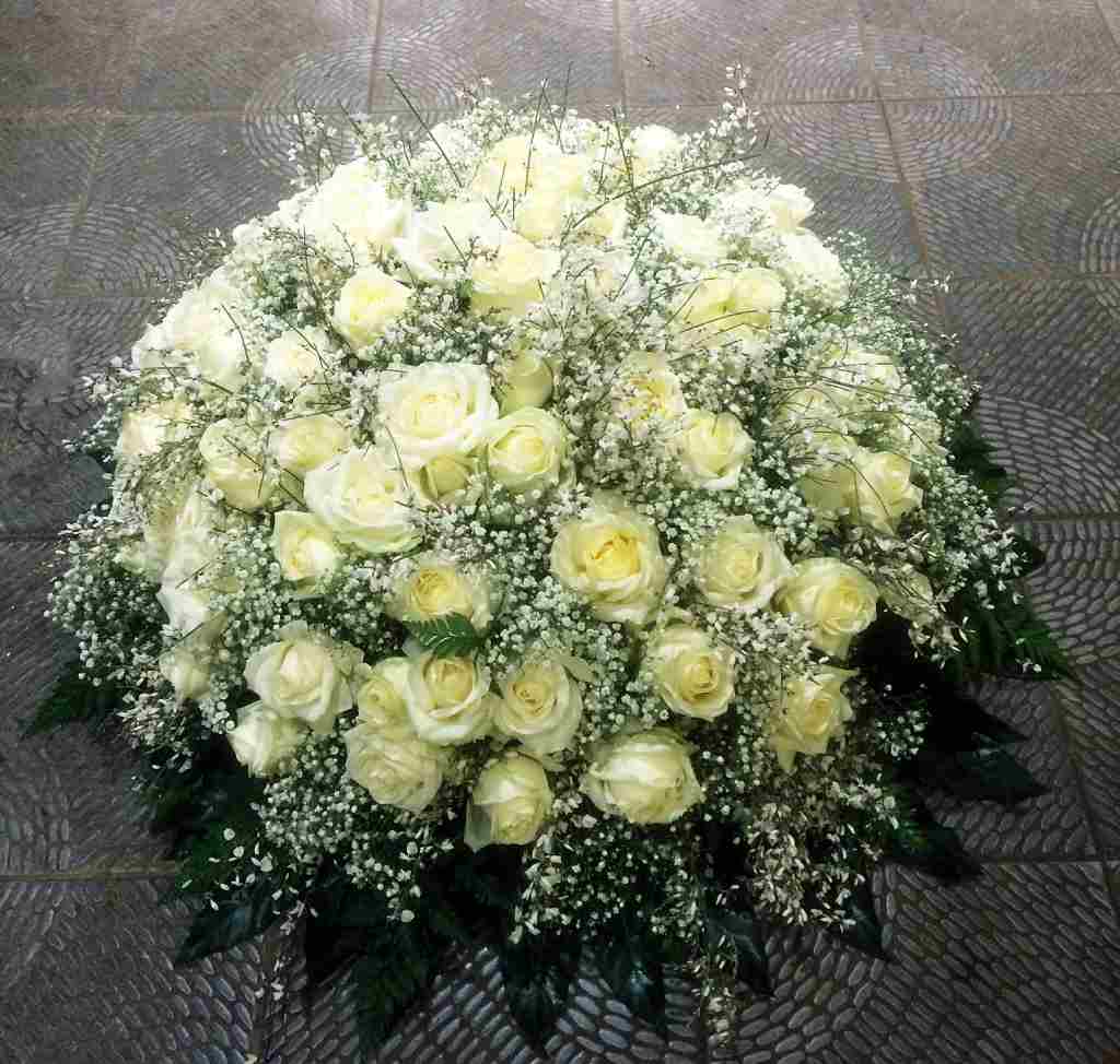 PF Assistance - Composition florale coussin Glassy PF Assistance - Composition florale coussin Glassy