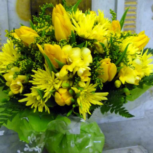 PF Assistance - Composition florale bouquet Sunny