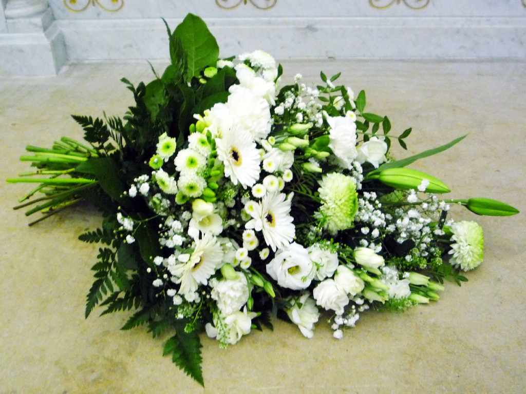 PF Assistance - Composition florale gerbe Lumière PF Assistance - Composition florale gerbe Lumière